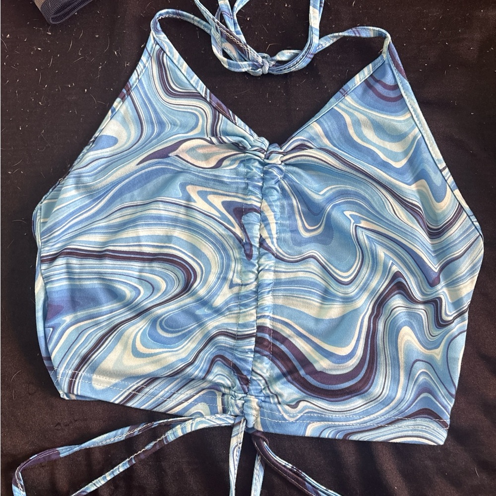 SHEIN Blue Swirl Crop Top